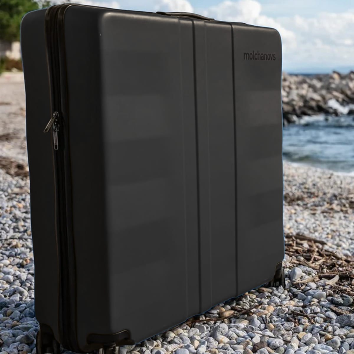 Traveling Hard Case