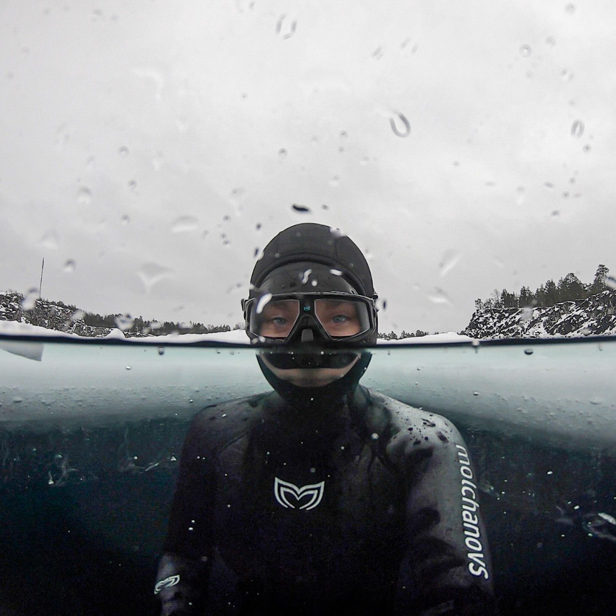 Molchanovs Mask with Case