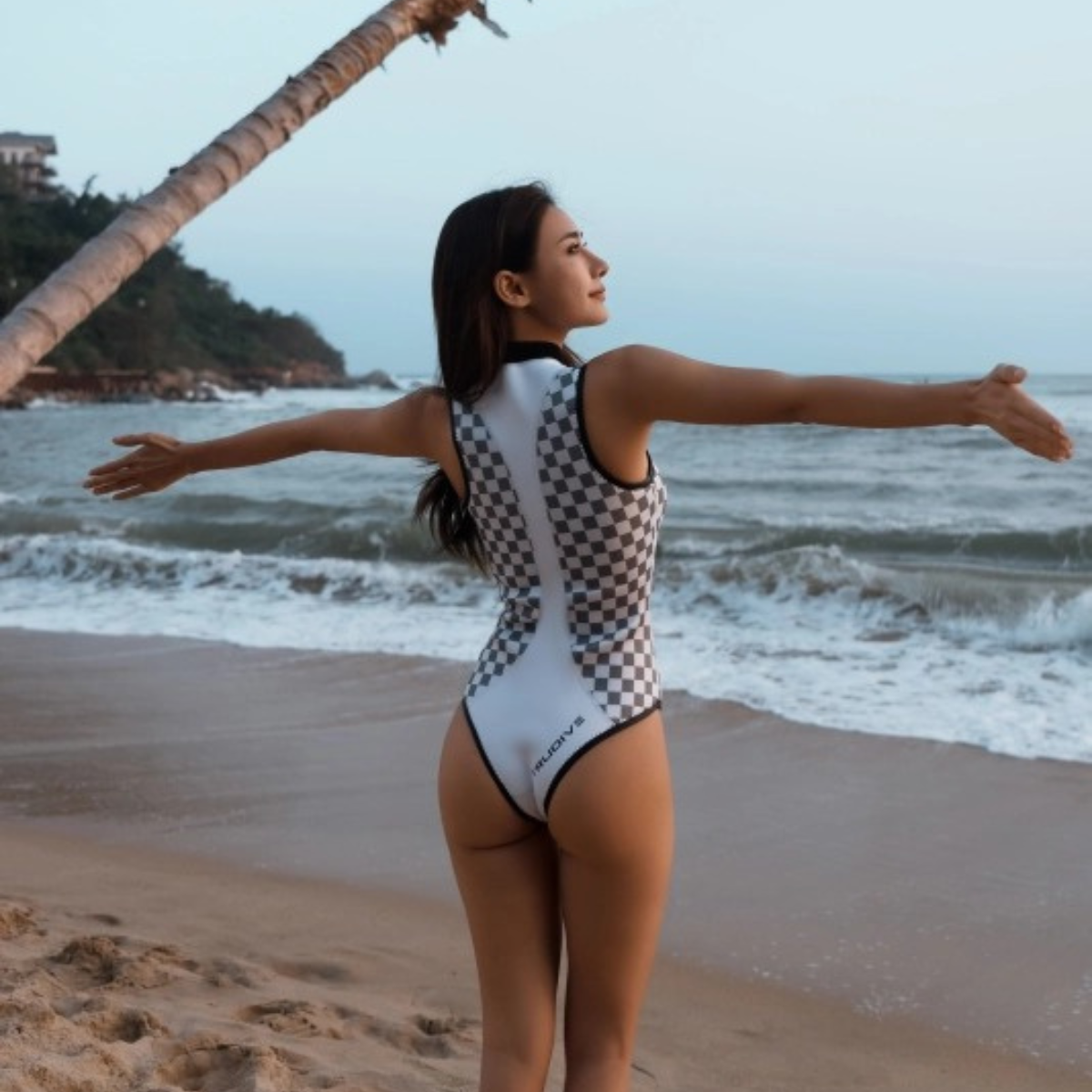 Plaid Patchwork Sleeveless Front-Zipper Bikini Wetsuit